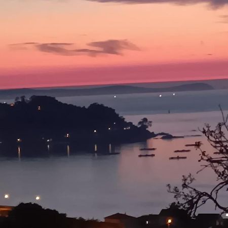 A Barraca. Casa Con Jardin Y Vistas A La Ria Villa Bueu Dış mekan fotoğraf